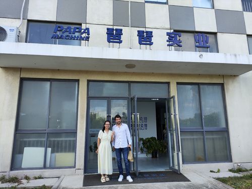 Argentinische Eiscreme-Marke innoviert mit Energieball-Produktion durch Shanghai Papa Maschine