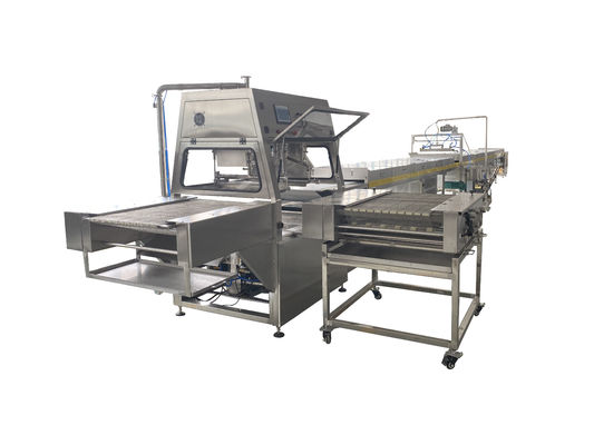 Qualität 400mm Breite Schokoladenüberzugsmaschine Luftkühlung 10m Kühltunnelsystem usine